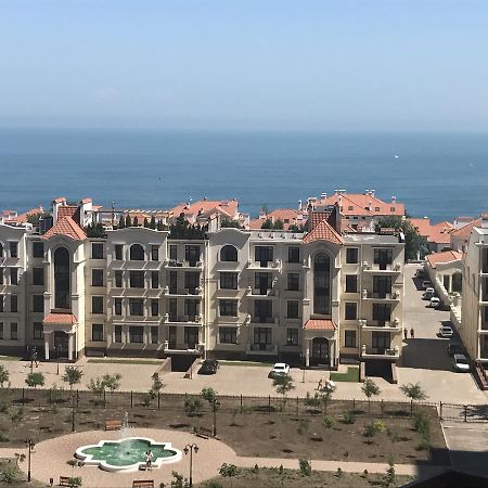 Bright Apartment In Arkadia 敖德萨 外观 照片