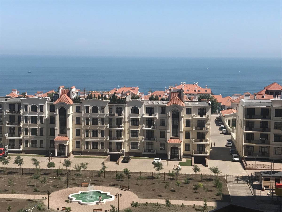 Bright Apartment In Arkadia 敖德萨 外观 照片
